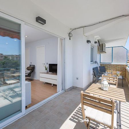 Wintowinrentals Vista Al Mar En Pleno Centro Rincón de la Victoria Екстериор снимка
