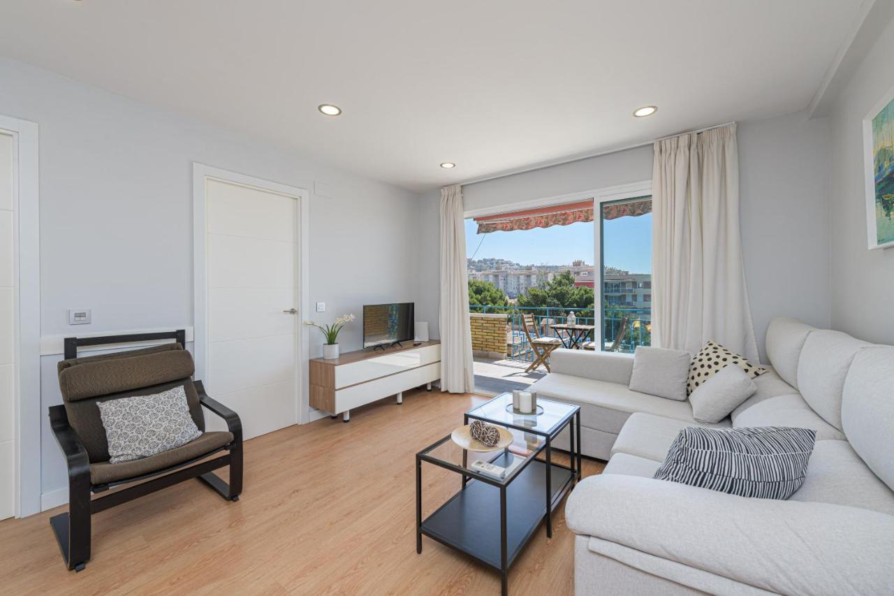 Wintowinrentals Vista Al Mar En Pleno Centro Rincón de la Victoria Екстериор снимка