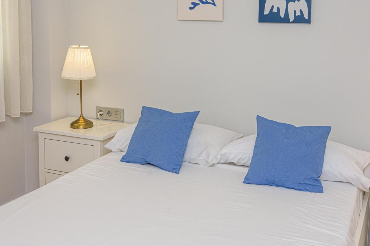Wintowinrentals Vista Al Mar En Pleno Centro Rincón de la Victoria Екстериор снимка