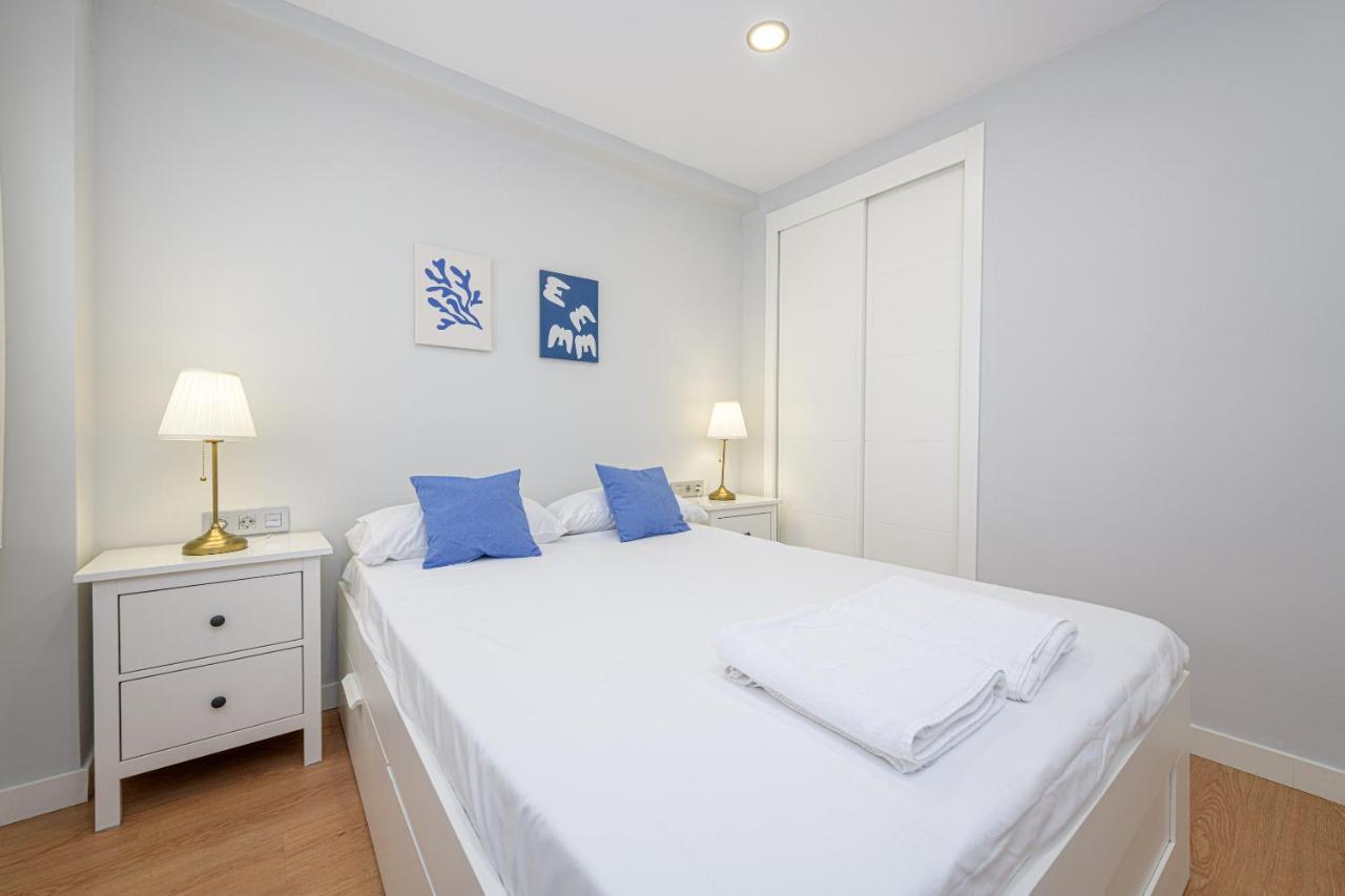 Wintowinrentals Vista Al Mar En Pleno Centro Rincón de la Victoria Екстериор снимка