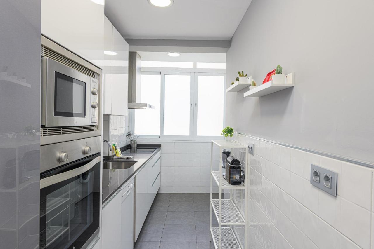Wintowinrentals Vista Al Mar En Pleno Centro Rincón de la Victoria Екстериор снимка
