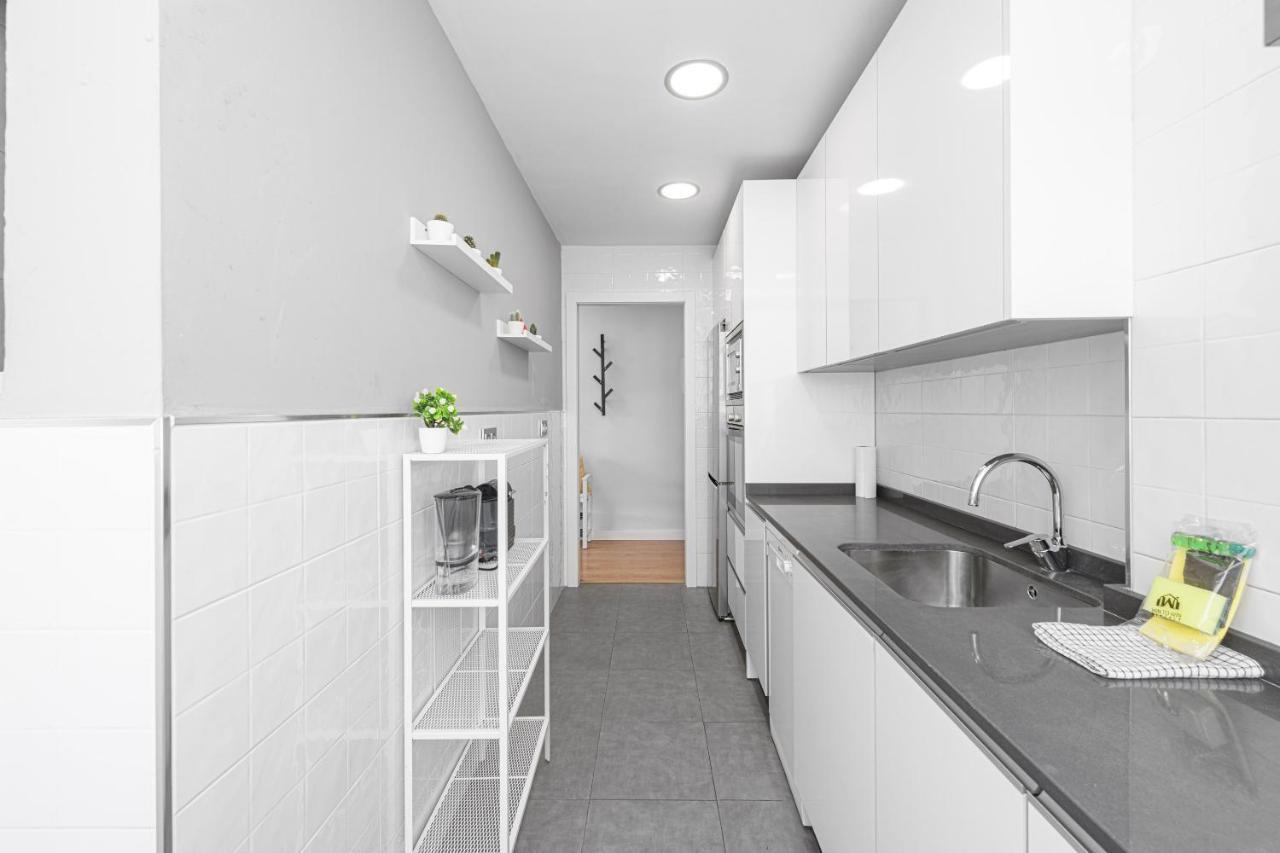 Wintowinrentals Vista Al Mar En Pleno Centro Rincón de la Victoria Екстериор снимка